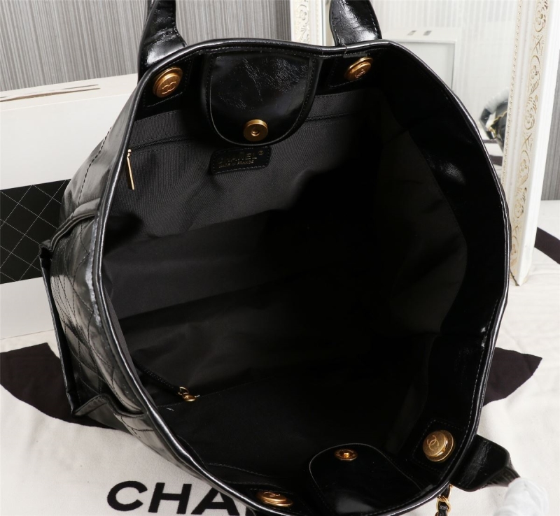 Ch**el shopping bags